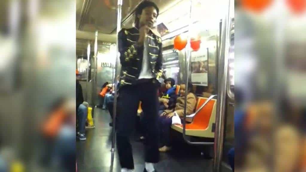Exmarine estrangula a imitador de Michael Jackson en NY