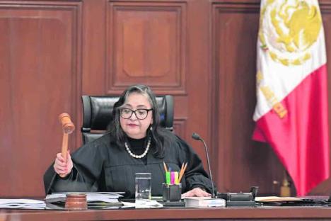 Cuestionan juicio político contra Norma Piña