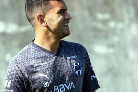 Rayados recupera a Sebastián Vegas para el partido contra Pumas