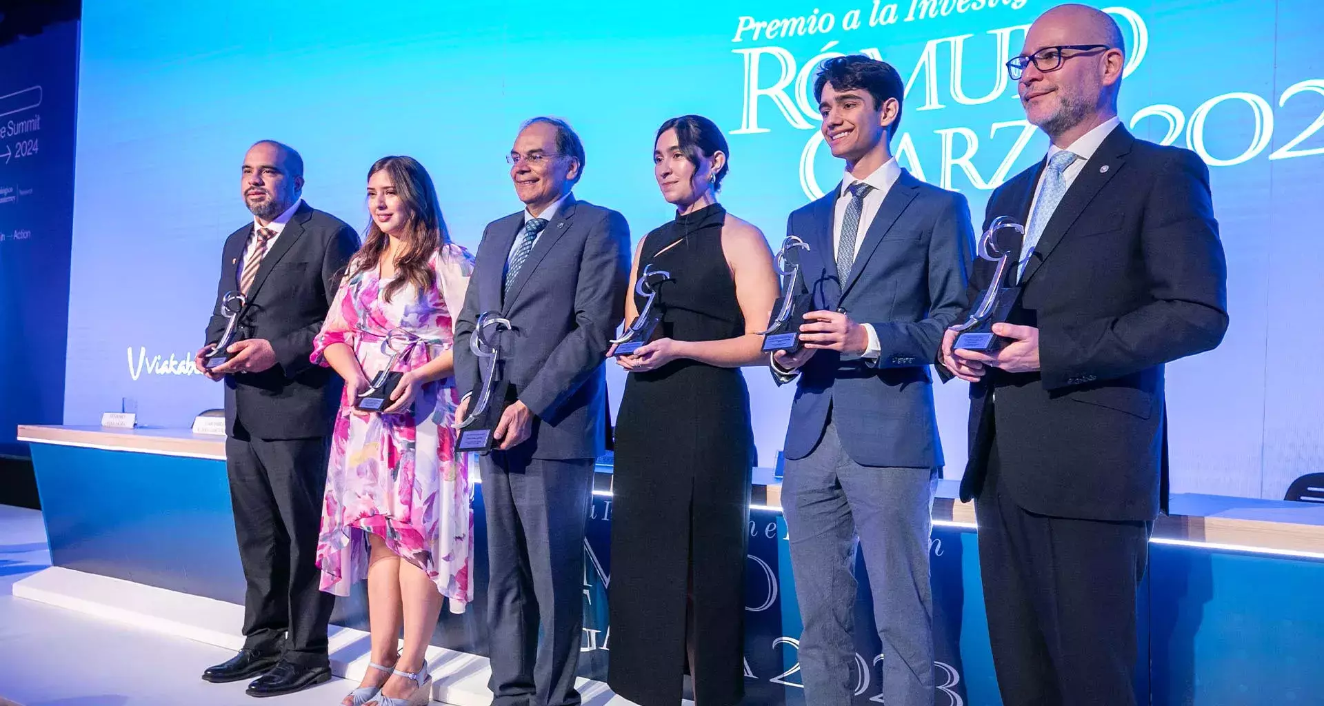 Talento en investigación: entregan Premio Rómulo Garza 2023